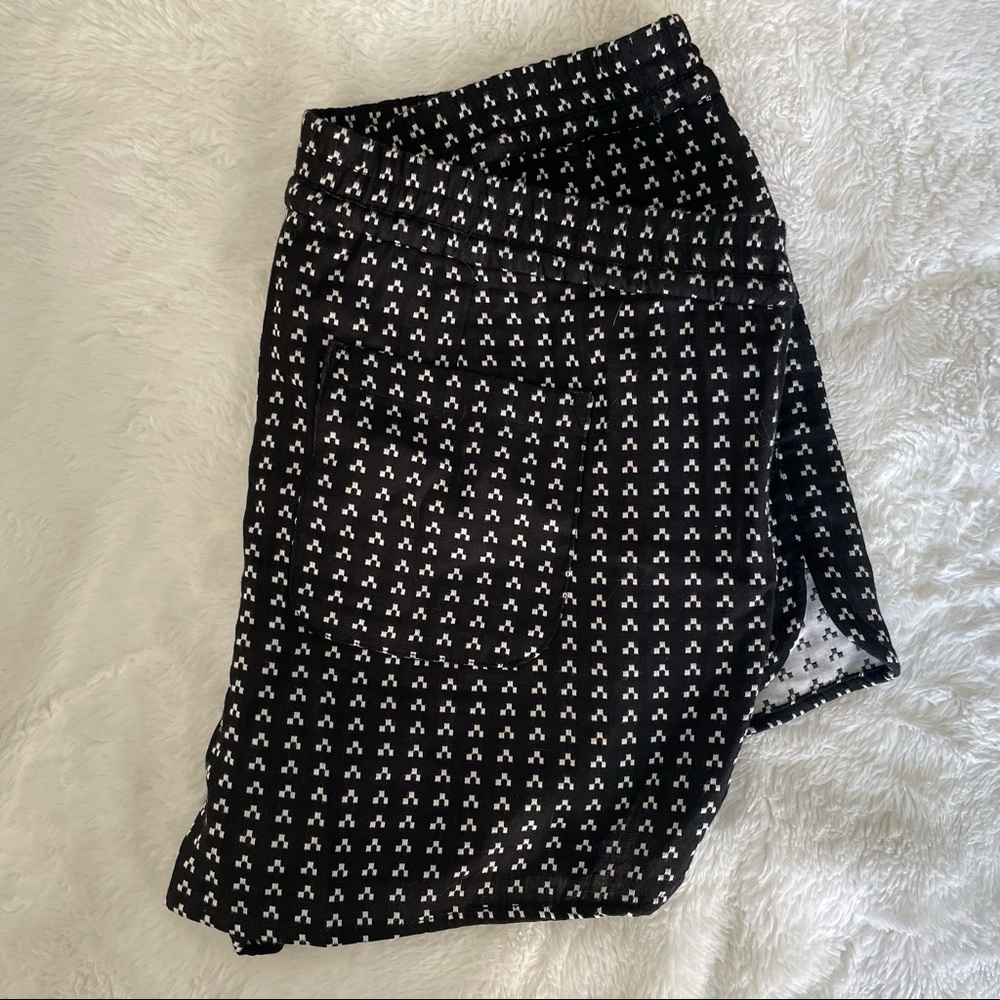LOFT Drawstring Shorts - Picture 2 of 3